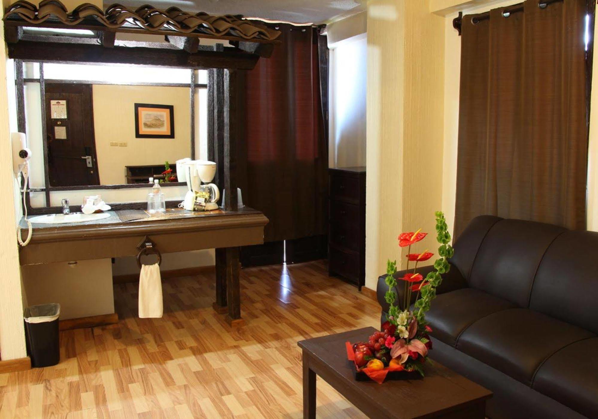 Hotel Mision Xalapa Exteriör bild